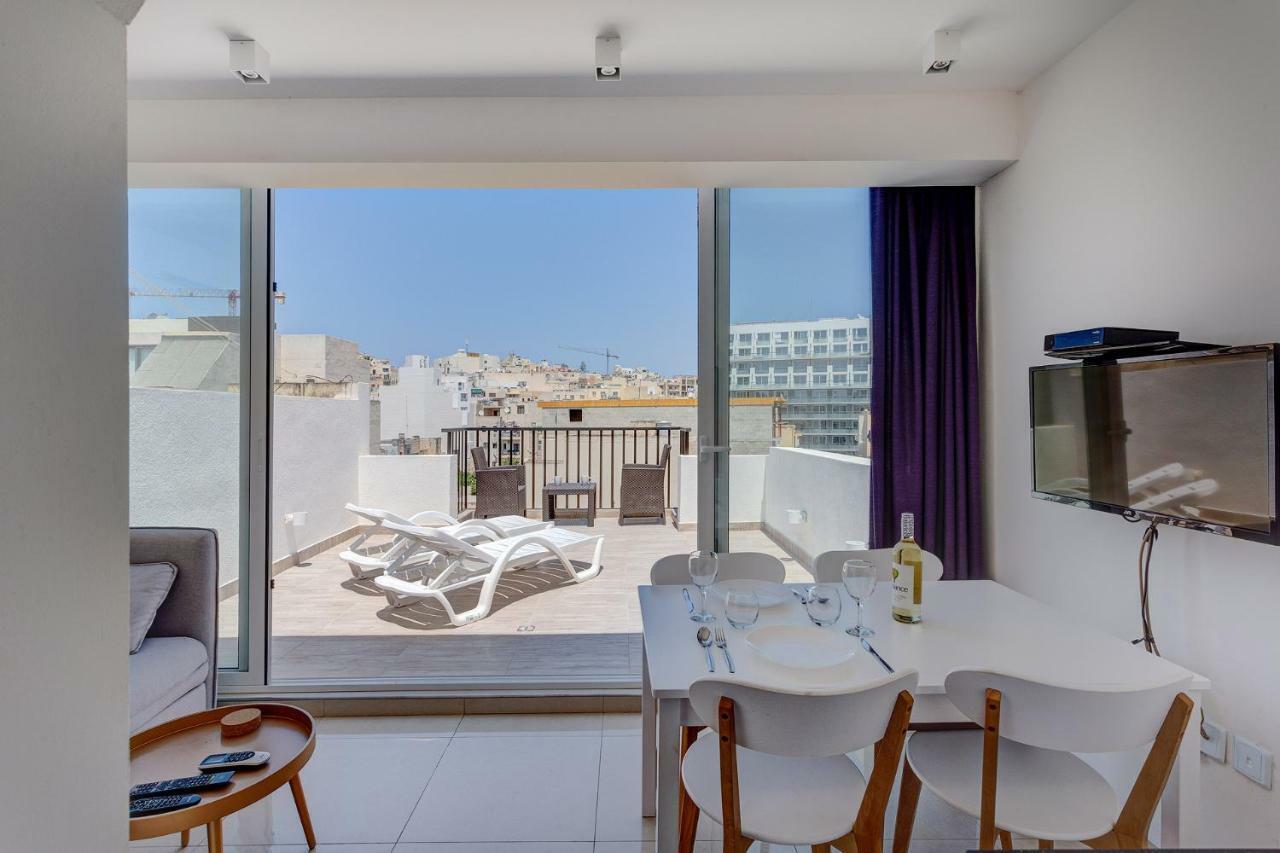 Cosy 1Br Penthouse With Terrace, Great Location Lägenhet Gzira Exteriör bild